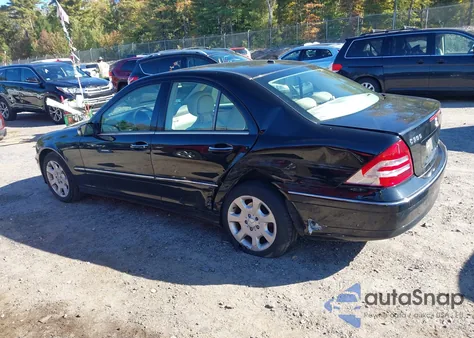 2006 Mercedes-Benz C 350 Luxury 4Matic из США, поврежденный, VIN WDBRF87H86F752663